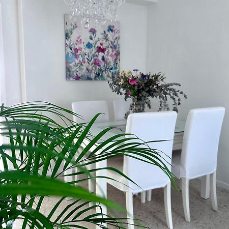 Apartament Arco Macarena Sewilla Zewnętrze zdjęcie